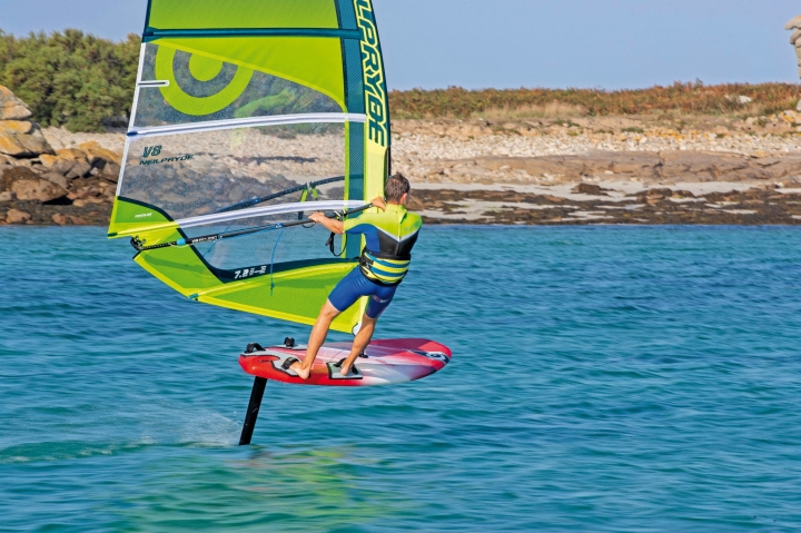 BIC-Windsurf_Techno-Wind-Foil-130_BO_8139_HR.jpg