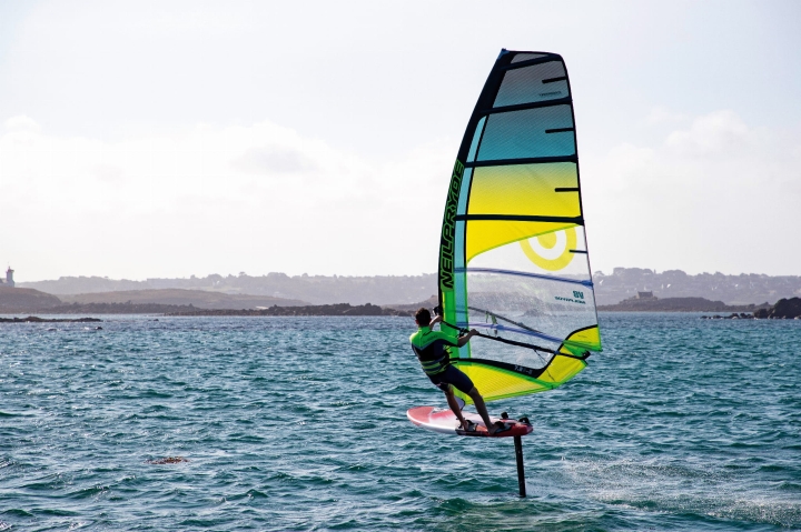 BIC-Windsurf_Techno-Wind-Foil-130_PBO_5643_HR.jpg